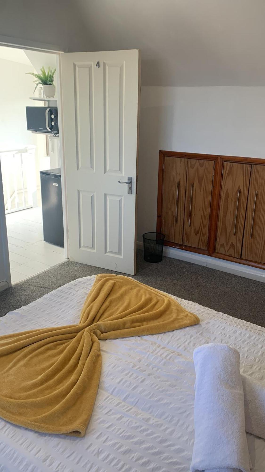 Wandsworth, South London Deluxe King Room 4 ภายนอก รูปภาพ